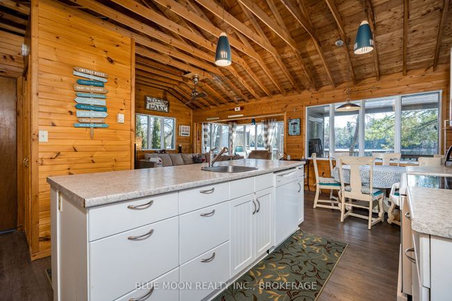 1058 Memory Lane, House other with 2 bedrooms, 1 bathrooms and 6 parking in Verona ON | Image 12
