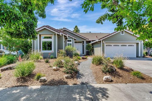 1705 Andover Way, Petaluma, CA, 94954-7455 | Card Image