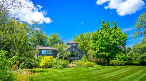 164 East St, Sharon, CT, 06069-2416 | Card Image