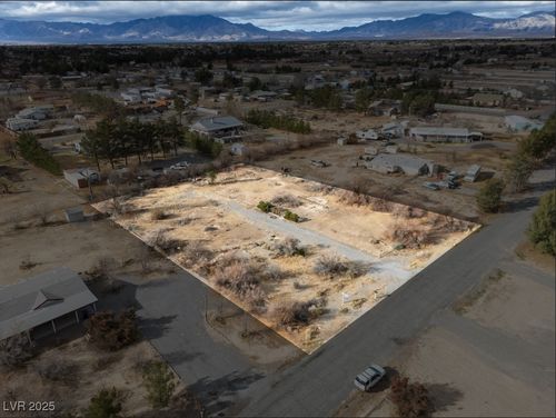 1391 Piltz Rd, Pahrump, NV, 89060-3955 | Card Image