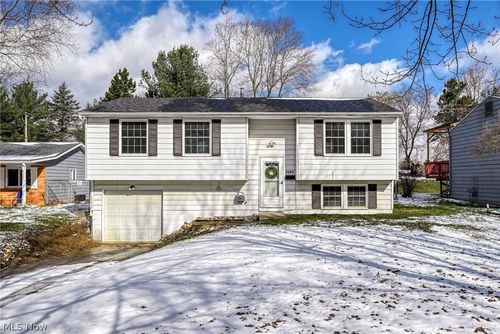 1189 Garth Dr, Kent, OH, 44240-1907 | Card Image