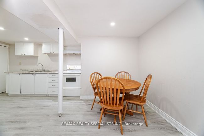 36 Blackthorn Lane, House other with 6 bedrooms, 2 bathrooms and 4 parking in Brampton ON | Image 33