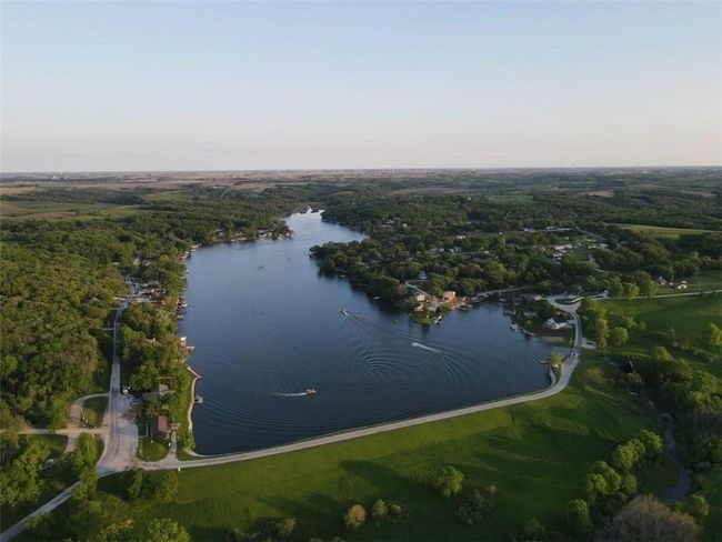 8484 Lakeshore Dr, Home with 0 bedrooms, 0 bathrooms and null parking in Dexter IA | Image 8