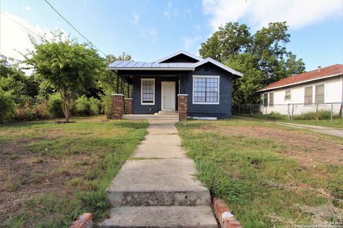706 Canton, San Antonio, TX, 78202-3264 | Card Image