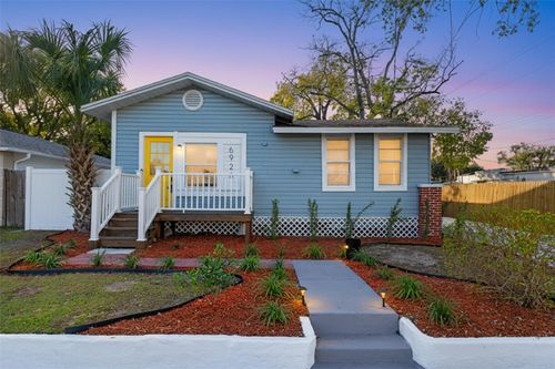 6920 N Central Ave, Tampa, FL, 33604-5512 | Card Image