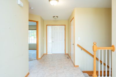 6054 Sheffield Circle, Condo with 2 bedrooms, 2 bathrooms and null parking in Johnston IA | Image 2