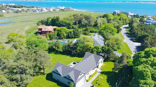 26 Tuthill Ln, Remsenburg, NY, 11960-2031 | Card Image