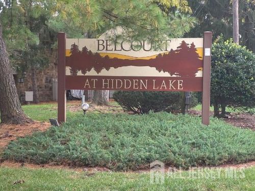 1031 Schmidt Ln, North Brunswick, NJ, 08902-1355 | Card Image