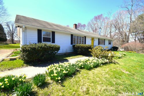 273 Horse Pond Rd, Madison, CT, 06443-2402 | Card Image