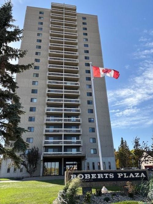 1208-3520 Hillsdale St, Regina, SK, S4S5Z5 | Card Image