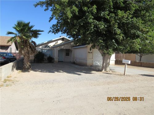 2619 Crozier Ave, Kingman, AZ, 86401-4714 | Card Image