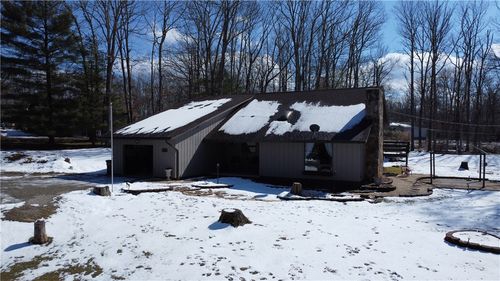 11 Orchard Camp Dr, Ohiopyle, PA, 15470-1329 | Card Image