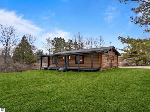 2028 Boardman Plains Road, Traverse City, MI, 49696 | Card Image