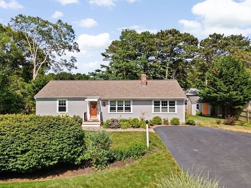 190 Forest Rd, West Yarmouth, MA, 02673-4307 | Card Image