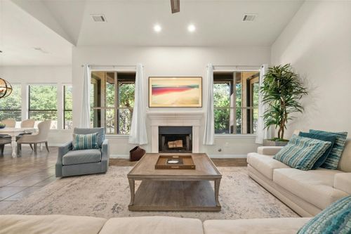 22333 Rock Wren Rd, Spicewood, TX, 78669-6900 | Card Image