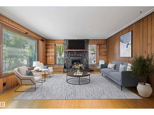 9911 149 St Nw, Edmonton, AB, T5P1K7 | Card Image