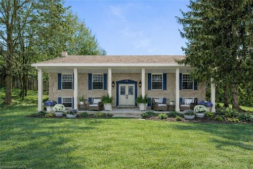 231 Freelton Rd, Freelton, ON, L8B0Z5 | Card Image