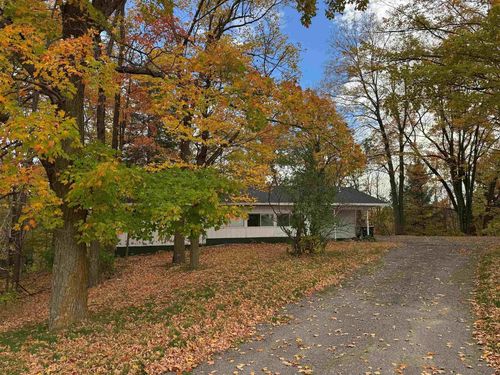 W1069 Cth N, AURORA, WI, 54151 | Card Image