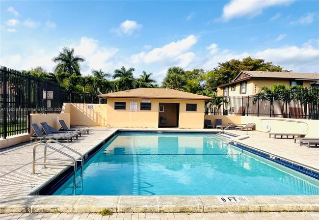 APT-103 - 6850 Nw 173 Rd Dr, Townhouse with 2 bedrooms, 2 bathrooms and null parking in Hialeah FL | Image 26