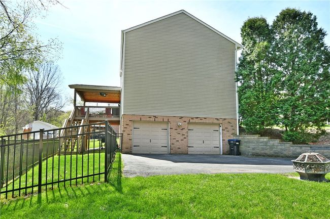 290 Shady Glen Dr, House other with 3 bedrooms, 2 bathrooms and null parking in Coraopolis PA | Image 49
