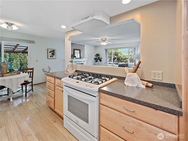 710 Charwila Ln, House other with 3 bedrooms, 1 bathrooms and 4 parking in Enumclaw WA | Image 5