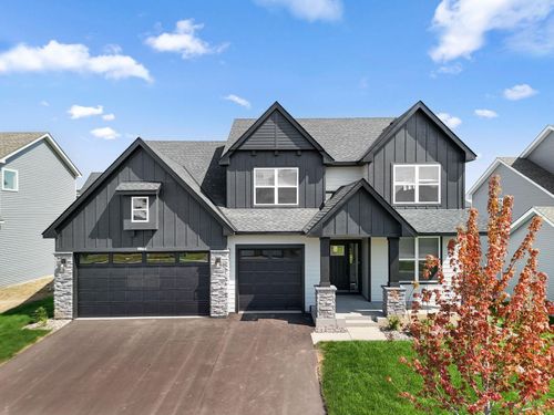 8864 Binder Way, Woodbury, MN, 55129-6403 | Card Image
