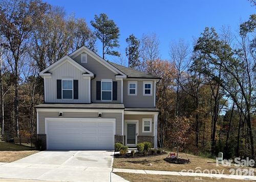 11004 Wickenden Way, Charlotte, NC, 28214-0213 | Card Image
