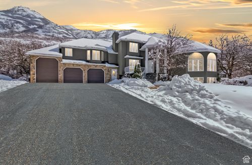 6464 Bybee Dr, Uintah, UT, 84403-5488 | Card Image
