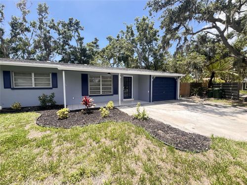 2000 Craft Ln, SARASOTA, FL, 34239-4004 | Card Image