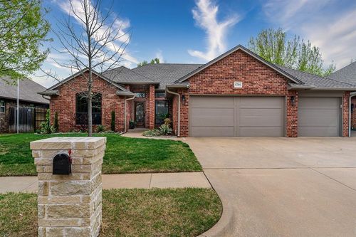 6704 Randi Rd, Oklahoma City, OK, 73132-3723 | Card Image