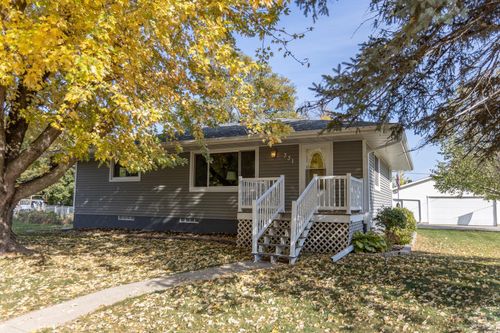 331 S Ewing St, Good Thunder, MN, 56037-9676 | Card Image