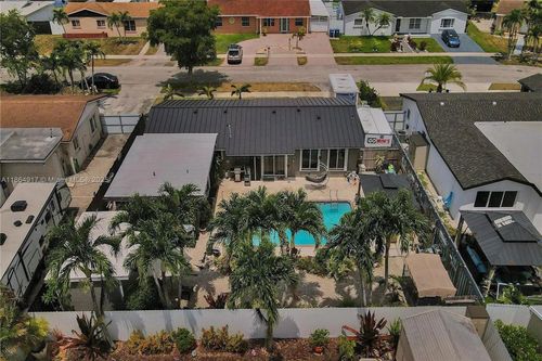 5103 Sw 128th Pl, Miami, FL, 33175-5445 | Card Image
