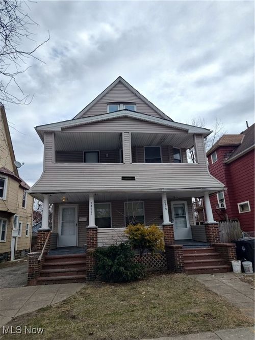 2217 E 82nd St, Cleveland, OH, 44103-5007 | Card Image