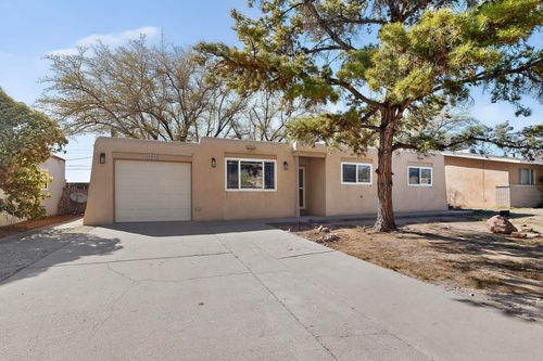 1513 Muriel St Ne, Albuquerque, NM, 87112-4438 | Card Image