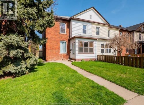 lower-1064 Monmouth Rd, Windsor, ON, N8Y3L7 | Card Image