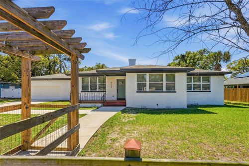 913 E Genesee St, Tampa, FL, 33603-4109 | Card Image