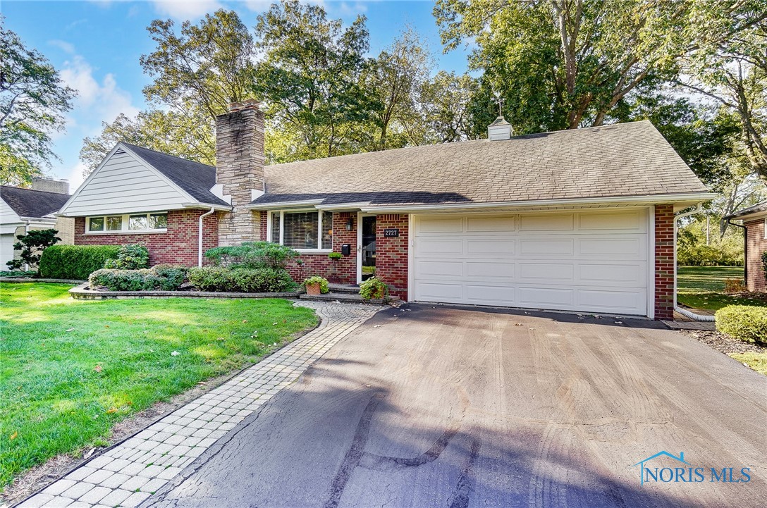 Sandalwood Ave, Toledo, OH 43614
