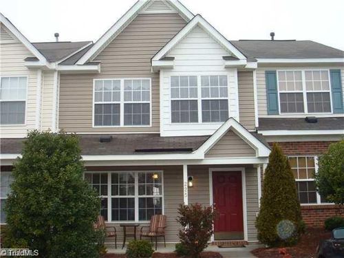 225 Bridford Downs Dr, Greensboro, NC, 27407-2768 | Card Image