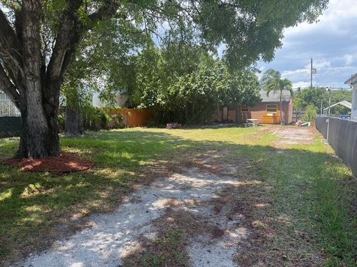 2315 Harding Street, Hollywood, FL, 33020 | Card Image