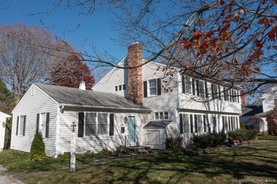 35 Old Boston Post Road, House other with 4 bedrooms, 3 bathrooms and null parking in Old Saybrook CT | Image 2