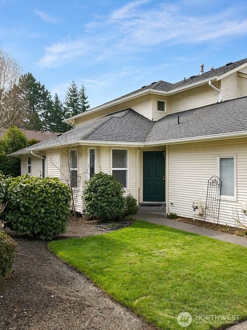 a-5009 Freeport Ln, Mukilteo, WA, 98275-2912 | Card Image