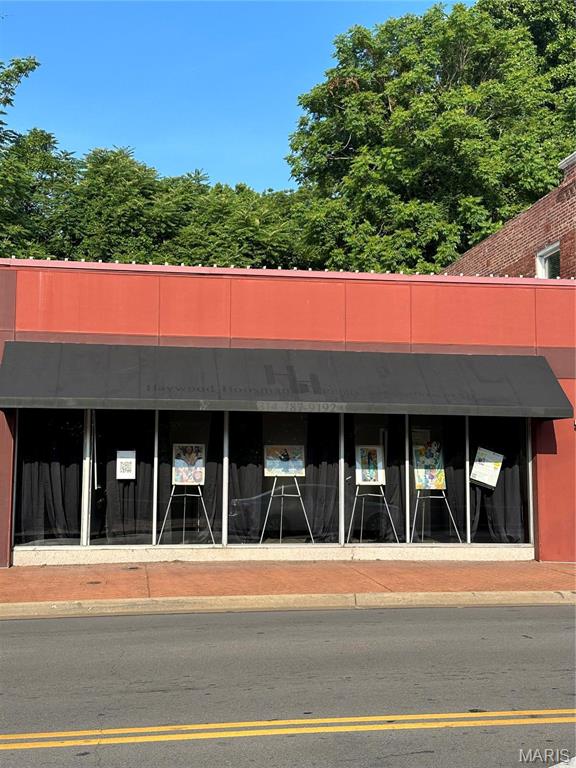 15 S Florissant Rd, Saint Louis, MO 63135