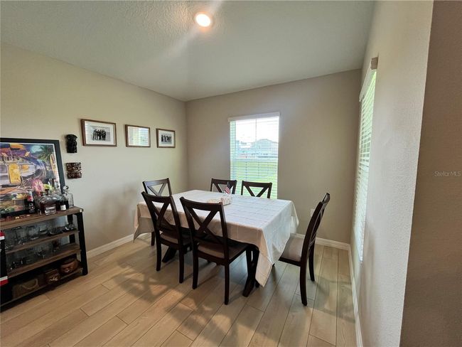 Dining Area | Image 14