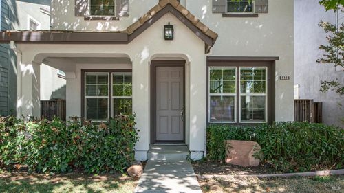 1116 Valley Glen Dr, Dixon, CA, 95620-4834 | Card Image