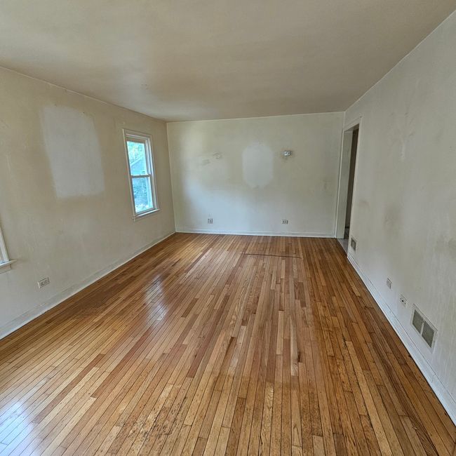 237 Pine St, House other with 2 bedrooms, 1 bathrooms and 1 parking in Villa Park IL | Image 10