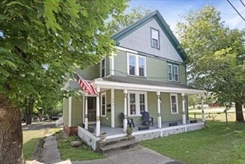 204 Elm St, Amesbury, MA, 01913-3823 | Card Image