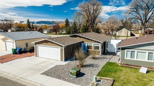 617 Clark Cir, Sheridan, WY, 82801-9111 | Card Image