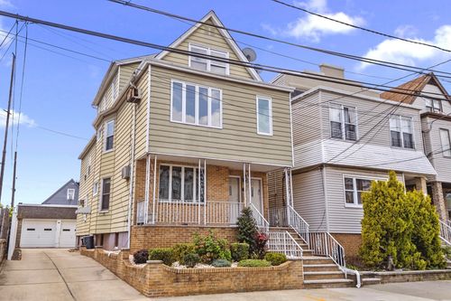 120 W 15th St, Bayonne, NJ, 07002-1426 | Card Image