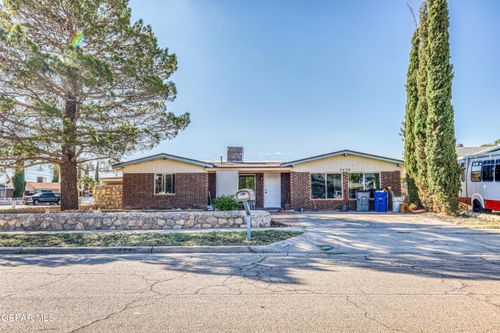 2450 Anise Dr, El Paso, TX, 79936-3504 | Card Image