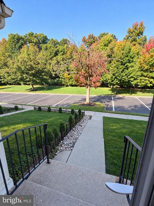 31 Dunmoor Ct S, Hamilton, NJ, 08690-3334 | Card Image